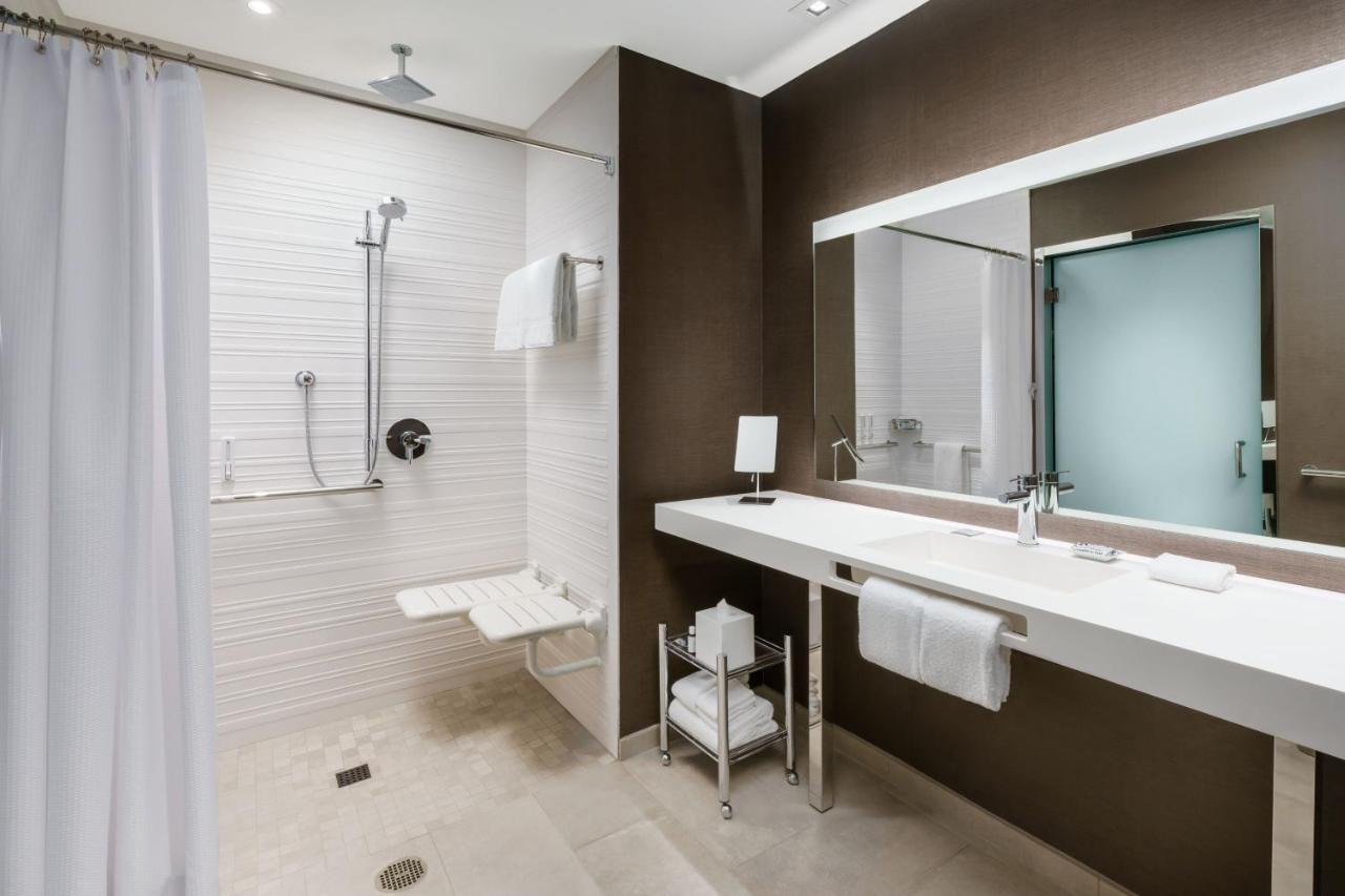 Ac By Marriott Portland Hotel 4*